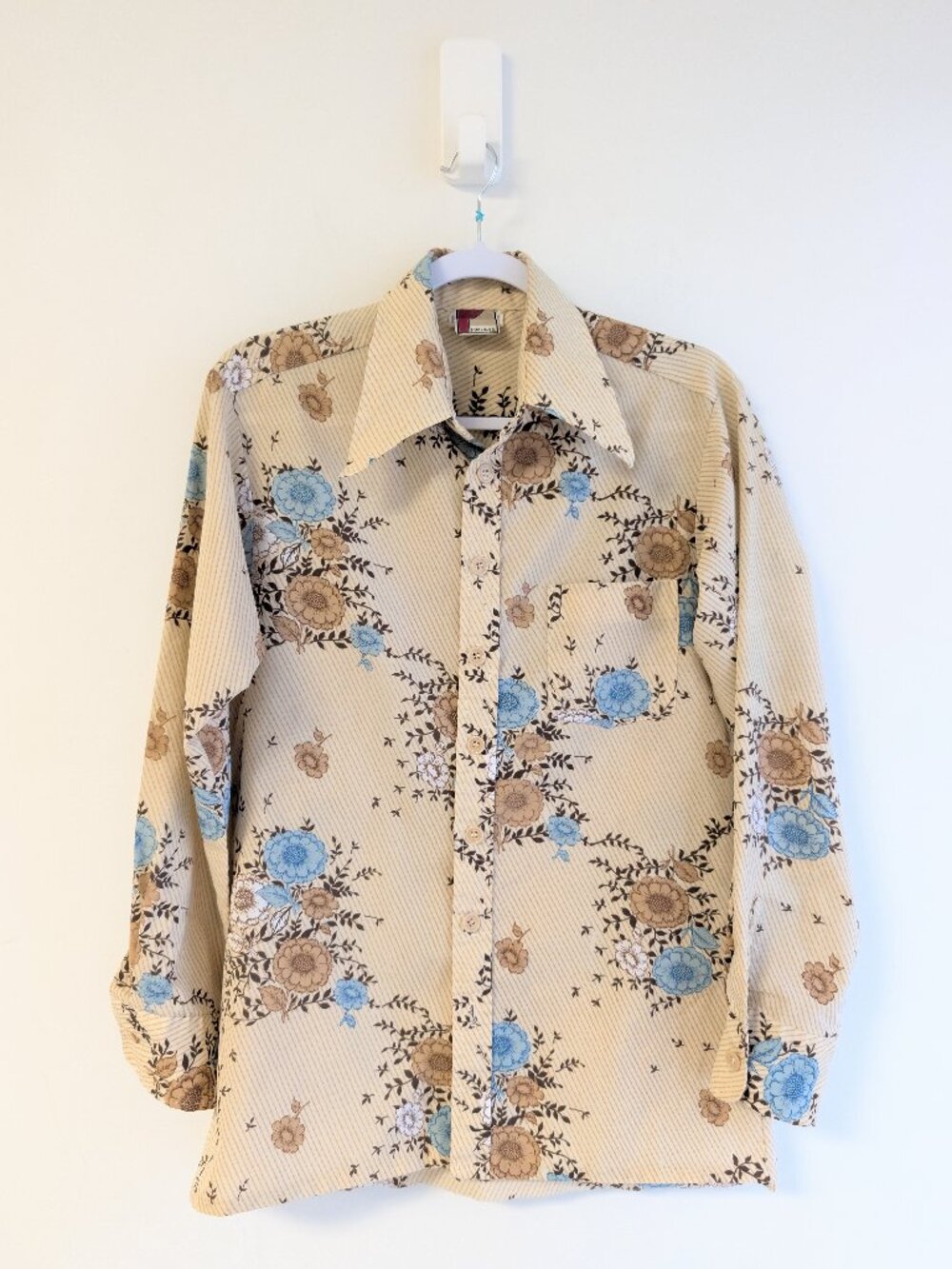 Men's Vintage floral button up blouse with diagonal stripes